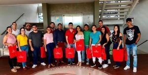 Grupo de estudiantes que harán intercambio